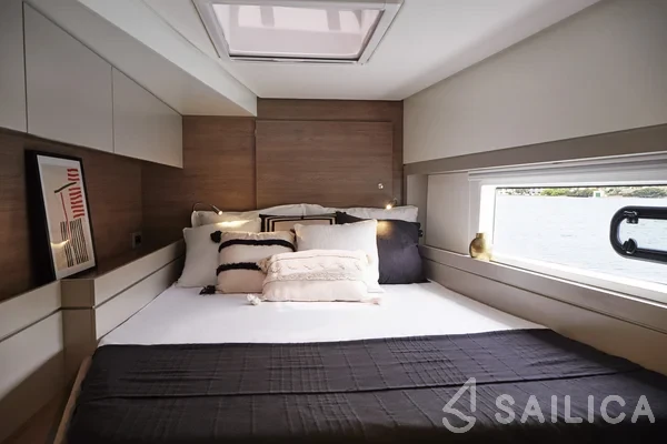 Bali 4.4 - Yacht Charter Sailica