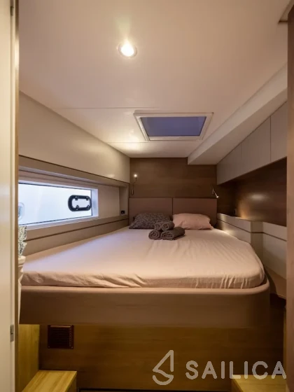 Bali 4.4 - Yacht Charter Sailica