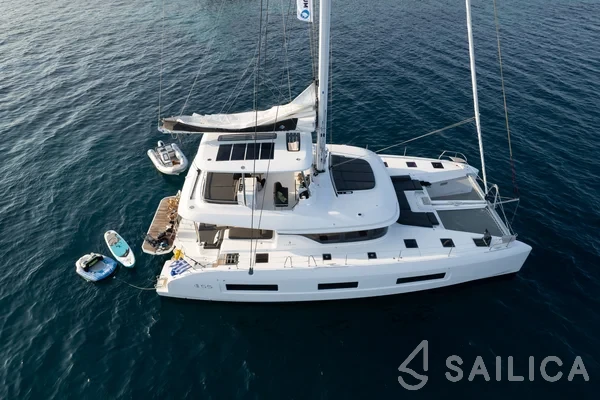 Lagoon 55 - Yacht Charter Sailica