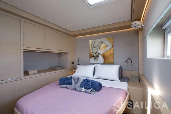 Lagoon 55 - Yacht Charter Sailica