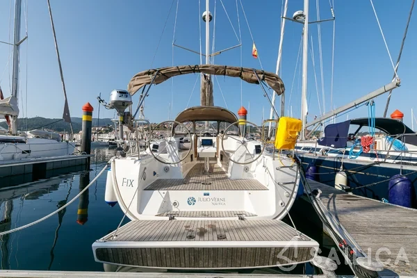 Bavaria 34 - Yacht Charter Sailica