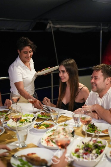 Gulet - Yacht Charter Sailica