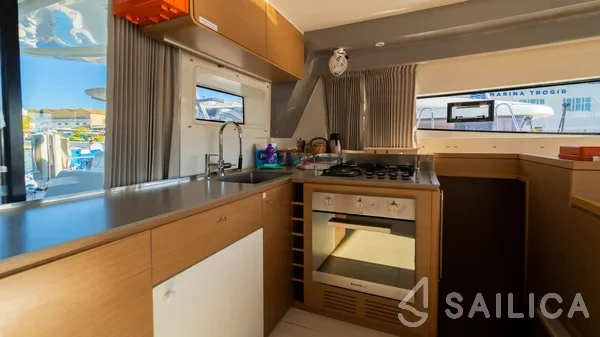 Excess 15 - Yacht Charter Sailica