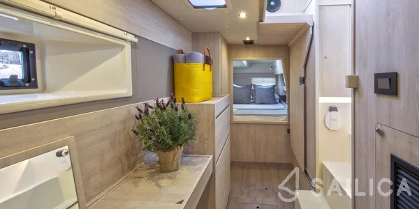 Leopard 43 PC - Yacht Charter Sailica