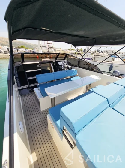 De Antonio D28 Open - Yacht Charter Sailica