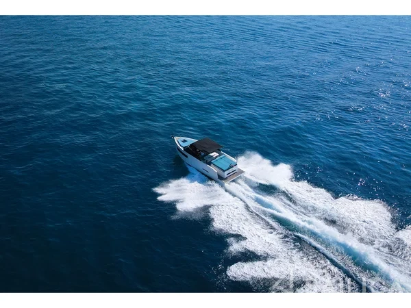 De Antonio D28 Open - Yacht Charter Sailica