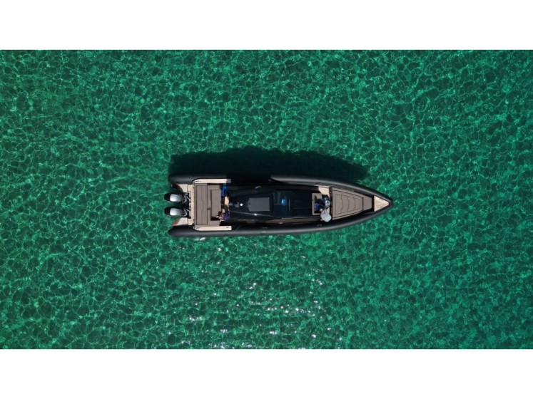 Explorer 40 - Yacht Charter Sailica