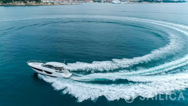 Gran Turismo 41 - Yacht Charter Sailica
