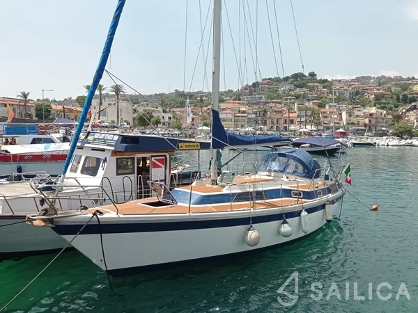 Dehler 37 - Yacht Charter Sailica