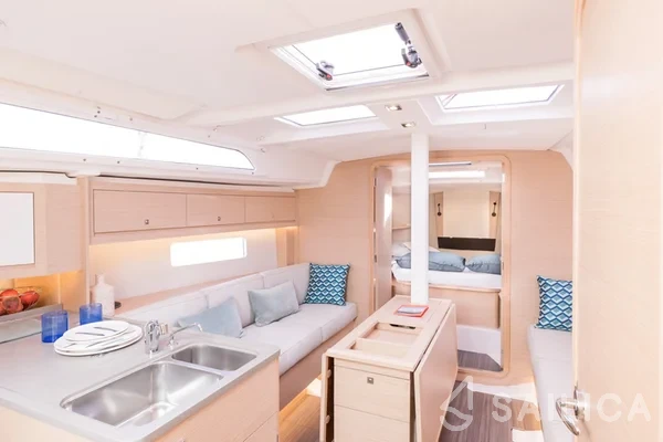Dufour 37 - Yacht Charter Sailica