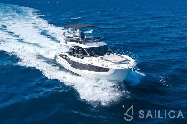Galeon 440 Fly - Yacht Charter Sailica