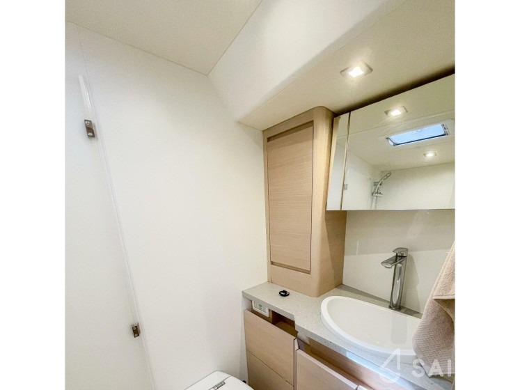 Solaris 47 - Yacht Charter Sailica