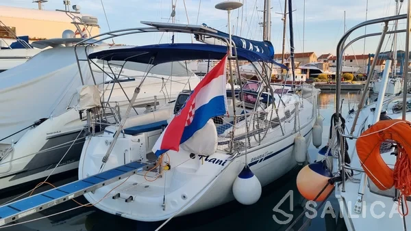 Bavaria 37 Cruiser - Yacht Charter Sailica