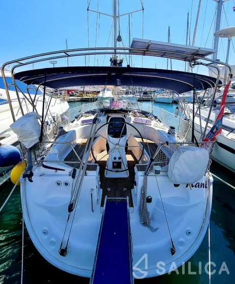 Bavaria 37 Cruiser - Yacht Charter Sailica