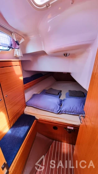 Bavaria 37 Cruiser - Yacht Charter Sailica