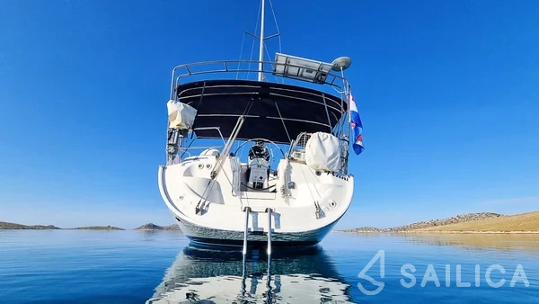 Bavaria 37 Cruiser - Yacht Charter Sailica