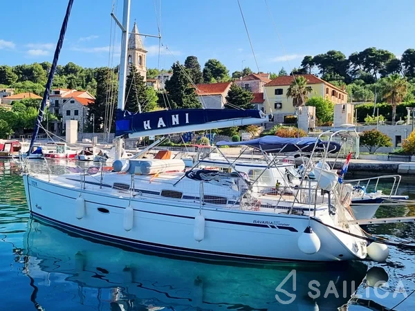 Bavaria 37 Cruiser - Yacht Charter Sailica