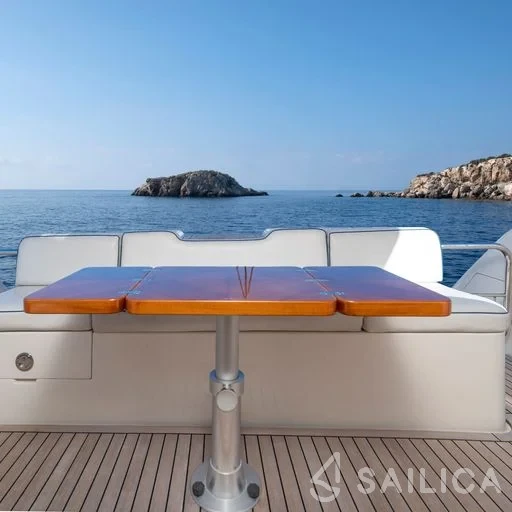 Uniesse 55 - Yacht Charter Sailica