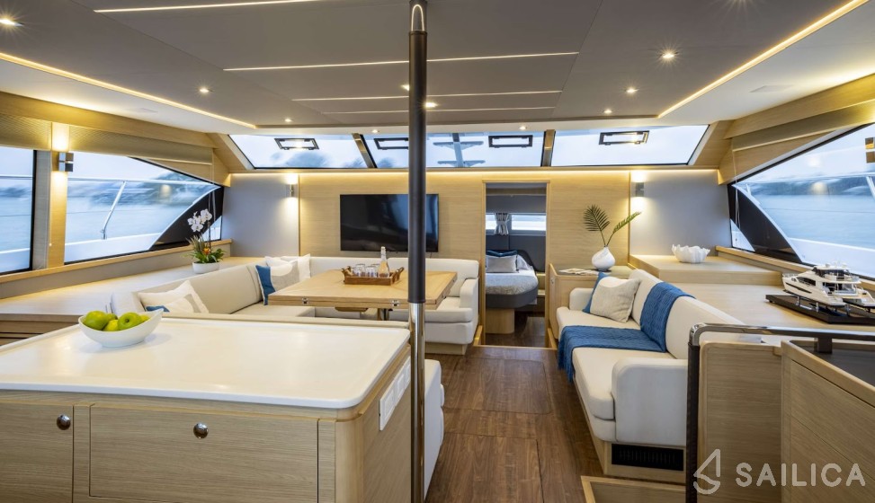 Aquila 54 - Yacht Charter Sailica
