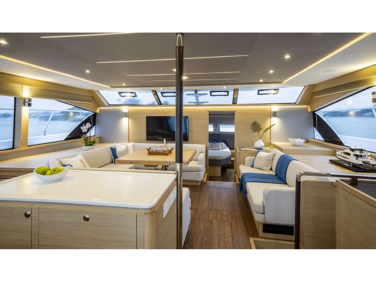 Aquila 54 - Yacht Charter Sailica