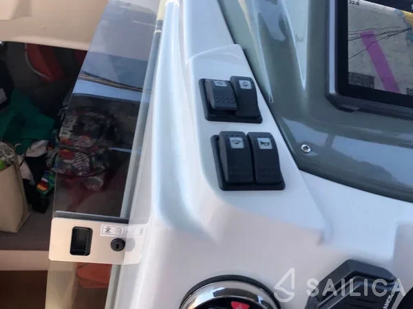 Karnic 702 - Yacht Charter Sailica