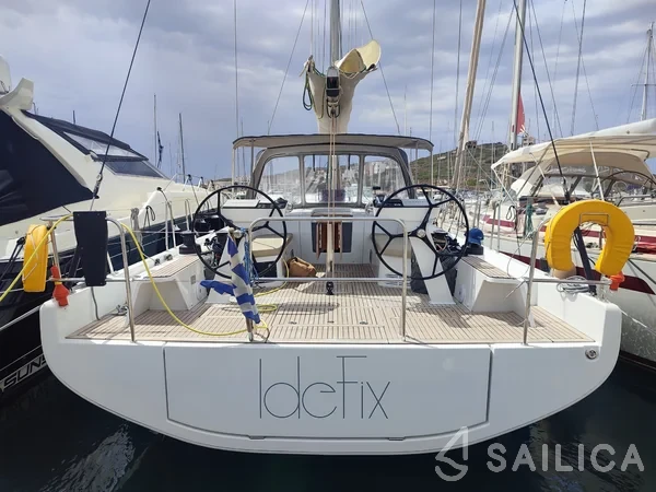 First 44 - Yacht Charter Sailica