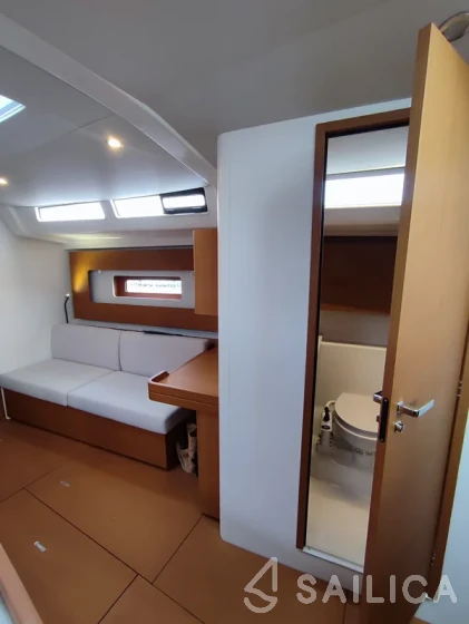 First 44 - Yacht Charter Sailica