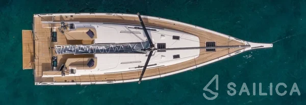 First 44 - Yacht Charter Sailica