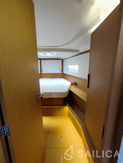 First 44 - Yacht Charter Sailica