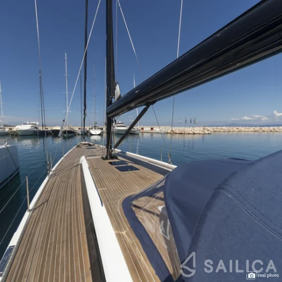 Solaris 55 - Yacht Charter Sailica