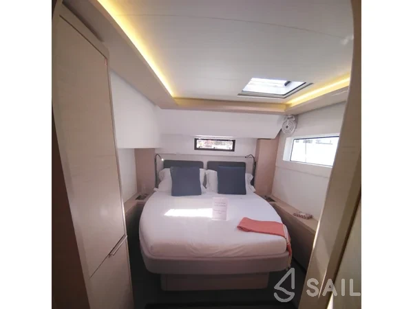 Lagoon 46  - Yacht Charter Sailica
