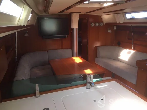 Dufour 44 - Yacht Charter Sailica