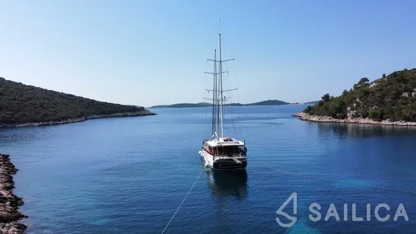 Gulet - Yacht Charter Sailica