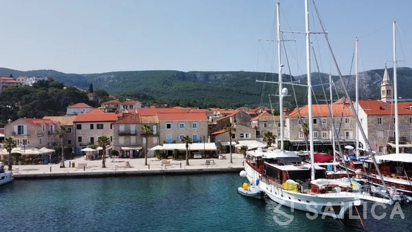 Gulet - Yacht Charter Sailica