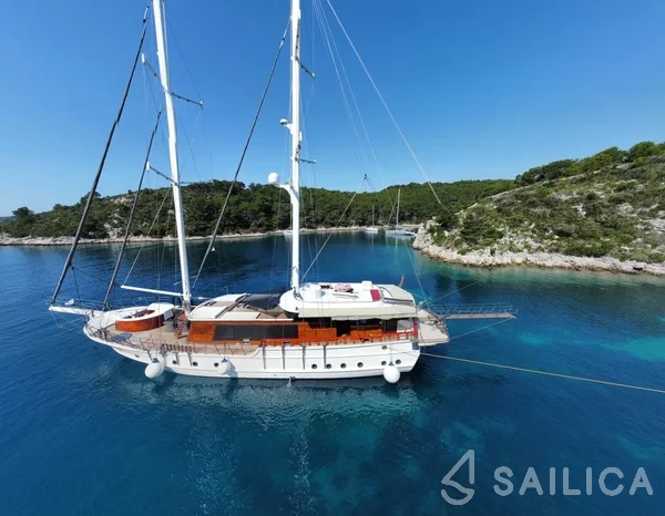 Gulet - Yacht Charter Sailica