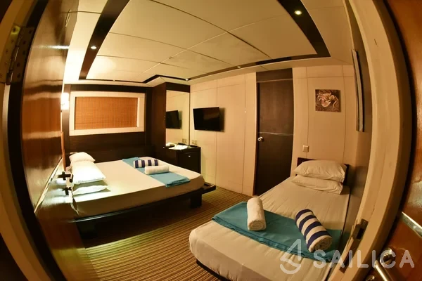 Motoryacht - Yacht Charter Sailica