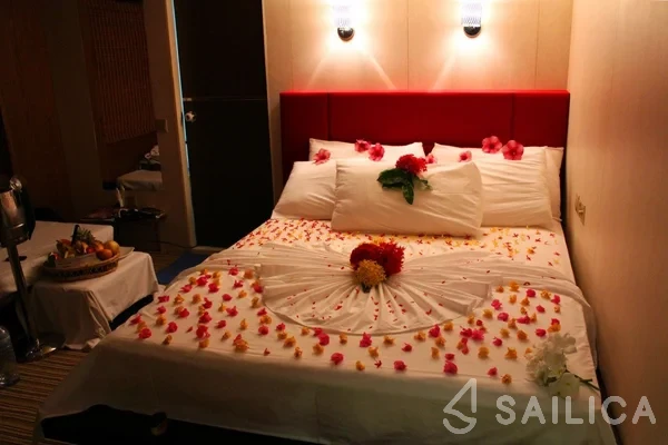 Motoryacht - Yacht Charter Sailica