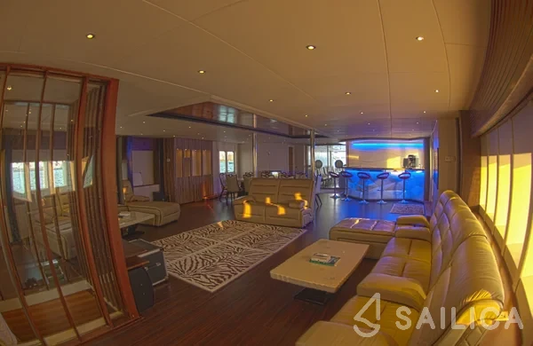 Motoryacht - Yacht Charter Sailica