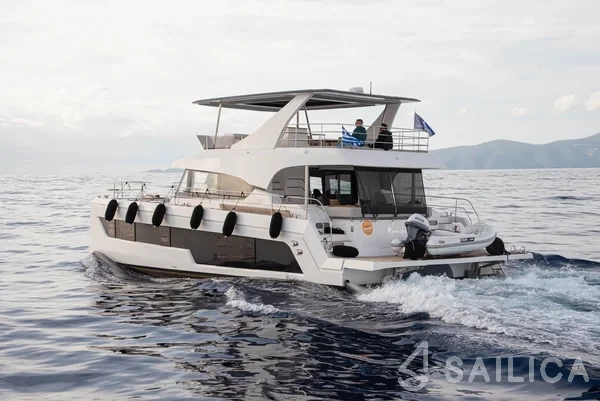 Aventura 50 MY - Yacht Charter Sailica