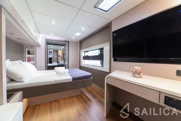 Aventura 50 MY - Yacht Charter Sailica