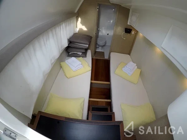 Prestige 620 - Yacht Charter Sailica