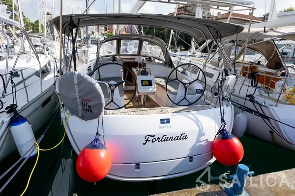 Bavaria Cruiser 37 Style - Yacht Charter Sailica