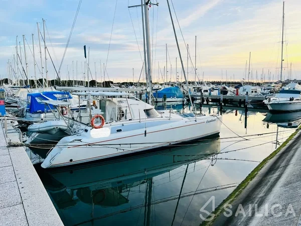 Antigua 37 - Yacht Charter Sailica