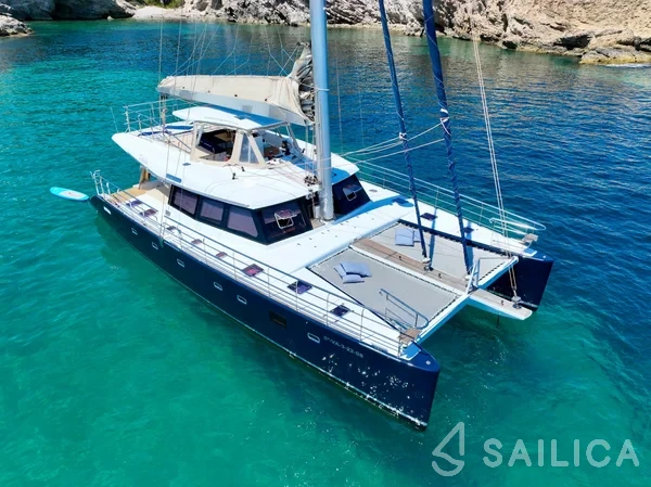 Sunreef 62 - Yacht Charter Sailica
