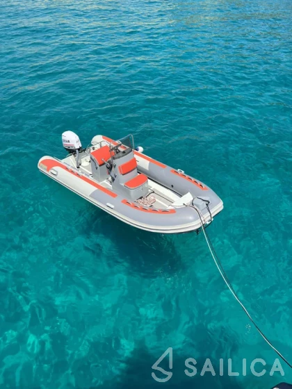 Sunreef 62 - Yacht Charter Sailica