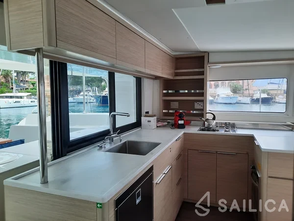 Lagoon 46  - Yacht Charter Sailica