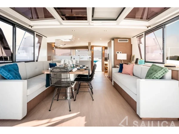 Bali 4.6 - Yacht Charter Sailica