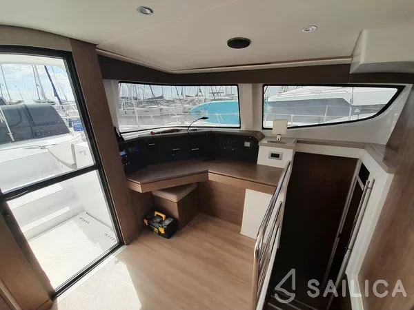 Bali 4.6 - Yacht Charter Sailica