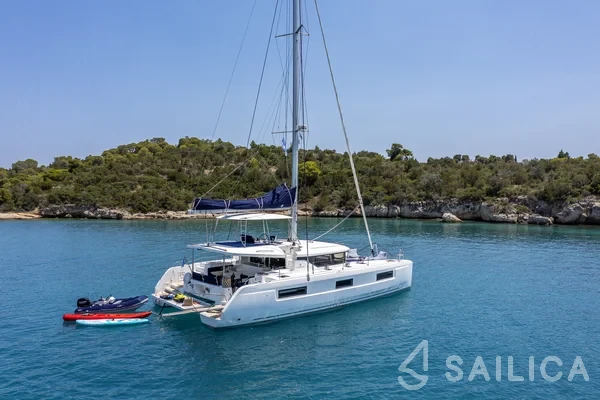 Lagoon 46  - Yacht Charter Sailica