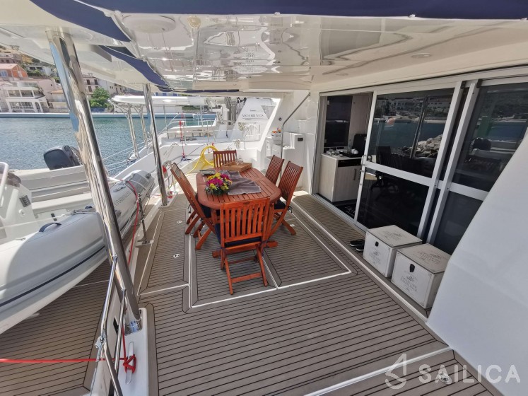 Leopard 58 - Yacht Charter Sailica